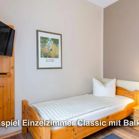 Kurgarten-hotel Hotel