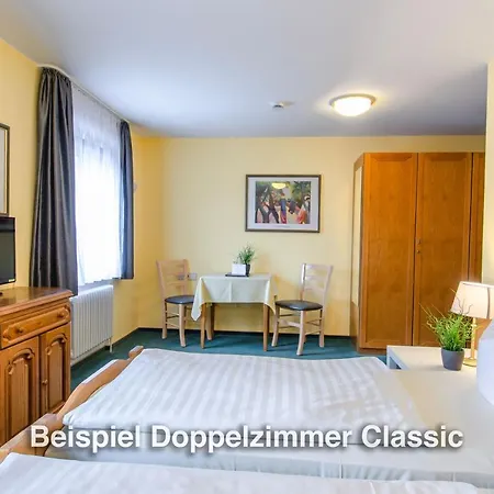 Kurgarten-hotel מלון 3*