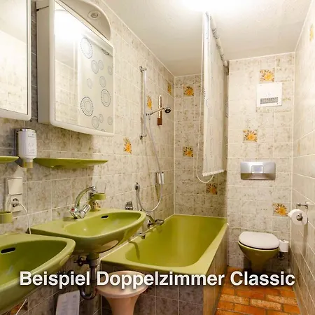 Hotel Kurgarten-hotel 3*