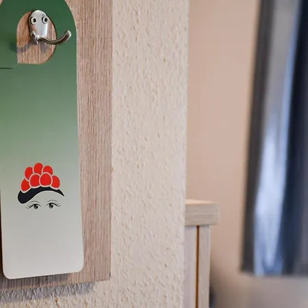 Kurgarten-hotel 3* וולפאך