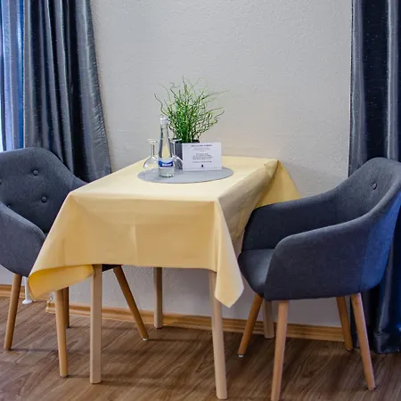 Kurgarten-hotel 3* וולפאך