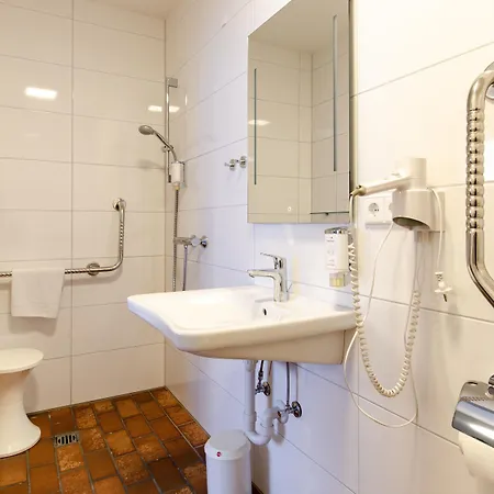 Szálloda Kurgarten-hotel 3*