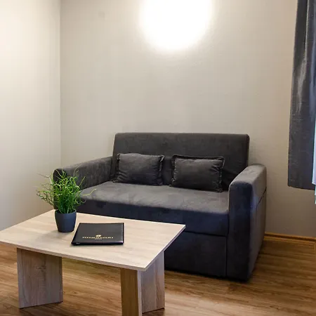 Kurgarten-hotel מלון 3*