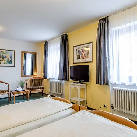 Kurgarten-hotel