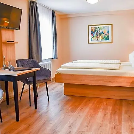 Kurgarten-hotel
