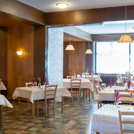 Kurgarten-hotel