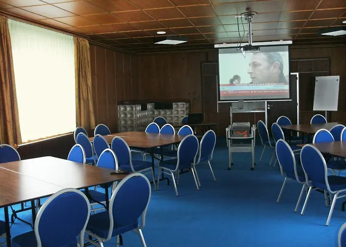 Hotel Kurgarten-hotel 3*