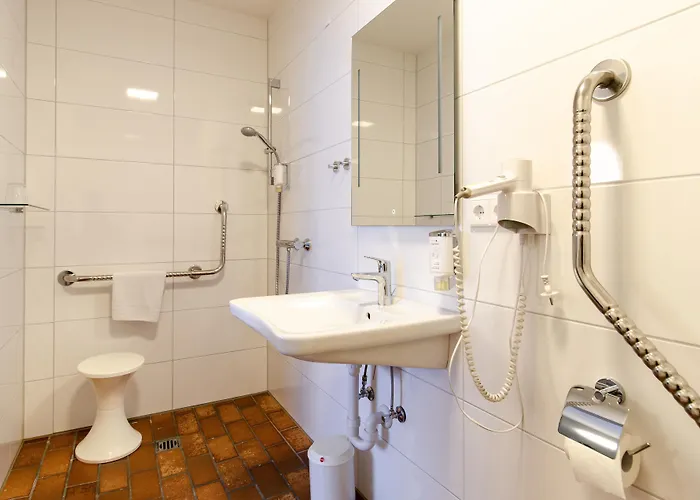 Hotell Kurgarten-hotel 3*